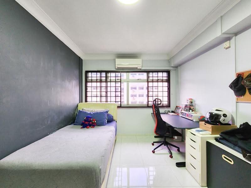 861 Woodlands Street 83, 861 Woodlands Street 83, 3 Bedrooms, 1,367 sqft, HDB Flat For Sale, by Lim Shiao Peng (Dionnis), 500233739 - Bedroom - PropertyGuru.com.sg