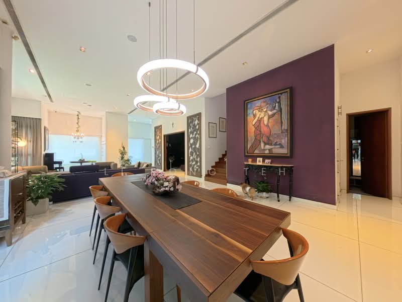 A COLLECTOR'S HOME IN NAMLY-CORONATION ENCLAVE!, Jalan Haji Alias / Coronation Road West / Namly / Jalan Siantan, 7 Bedrooms, 7,000 sqft, Semi-Detached House For Sale, by Li Rong Teh, 500233743 - PropertyGuru.com.sg