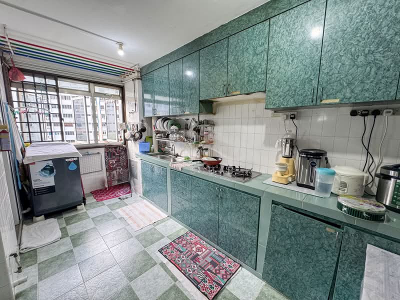 119 Teck Whye Lane, 119 Teck Whye Lane, 3 Bedrooms, 1,302 sqft, HDB Flat For Sale, by Ram Subra, 500233746 - Kitchen - PropertyGuru.com.sg