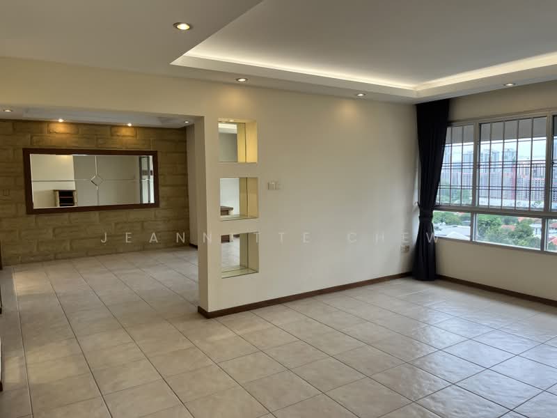 Ridgewood Condominium, 1 Ridgewood Close, 3 Bedrooms, 1,617 sqft, Condominium For Sale, by Jeannette Chew, 500233747 - Living Room - PropertyGuru.com.sg
