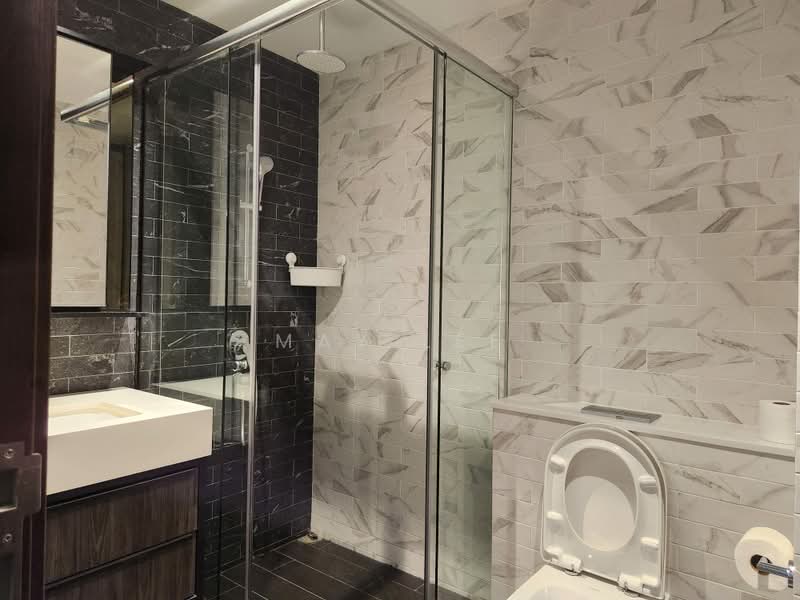 Mayfair Modern, 2 Rifle Range Road, Clementi Park / Upper Bukit Timah, 4 Bedrooms, 797 sqft, Condominium For Sale, by May Lee, 500233748 - Bathroom - PropertyGuru.com.sg