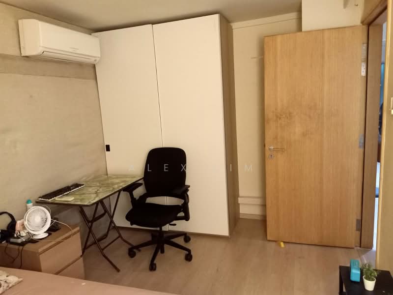 215 Boon Lay Place, 215 Boon Lay Place, 3 Bedrooms, 710 sqft, HDB Flat For Sale, by Alex Lim, 500233754 - Study - PropertyGuru.com.sg