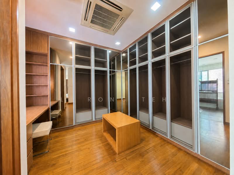 RARE NAMLY CORONATION ROAD LANDED HOME | DISTINCTIVE CONTEMPORARY HOME, Jalan Haji Alias / Coronation Road West / Namly / Jalan Siantan, 7 Bedrooms, 7,010 sqft, Semi-Detached House For Sale, by Li Rong Teh, 500233758 - Interior - PropertyGuru.com.sg