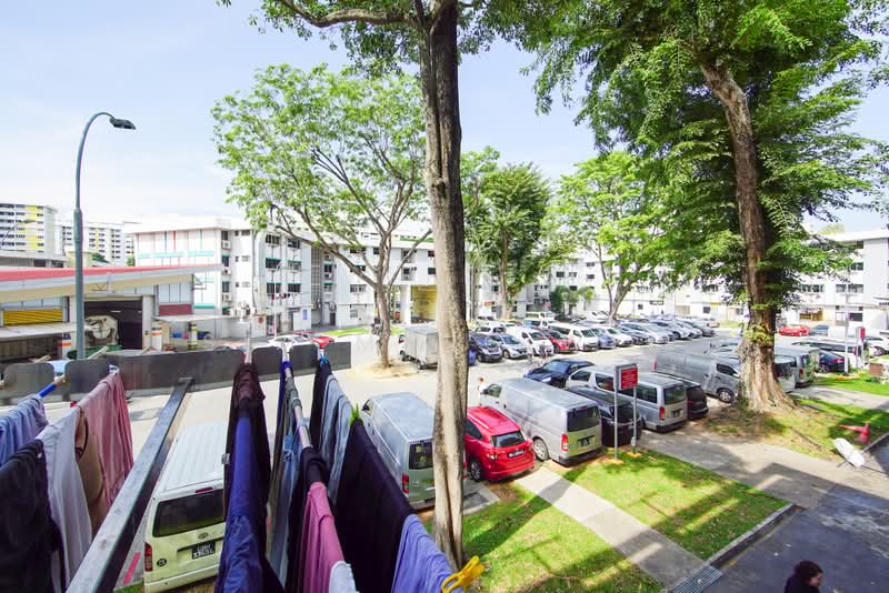 537 Bedok North Street 3, 537 Bedok North Street 3, 732 sqft, Shop / Shophouse For Rent, by Sim Meng Wee, 500233760 - Exterior - CommercialGuru.com.sg