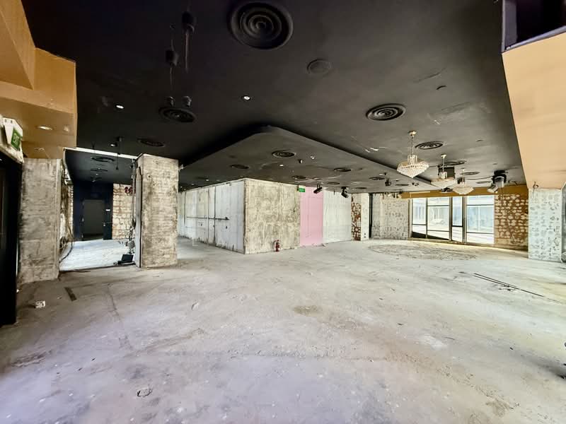 Rare F&B Space @ City Hall Vicinity | Great Frontage | Rarely Available, , 2,143 sqft, Food & Beverage For Rent, by Sean Pang, 500233774 - Interior - CommercialGuru.com.sg