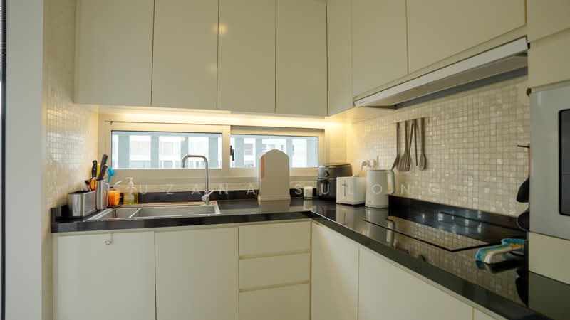 Nova 48, 8 Prome Road, 4 Bedrooms, 2,002 sqft, Apartment For Sale, by Suzana Sulong, 500233787 - Kitchen - PropertyGuru.com.sg