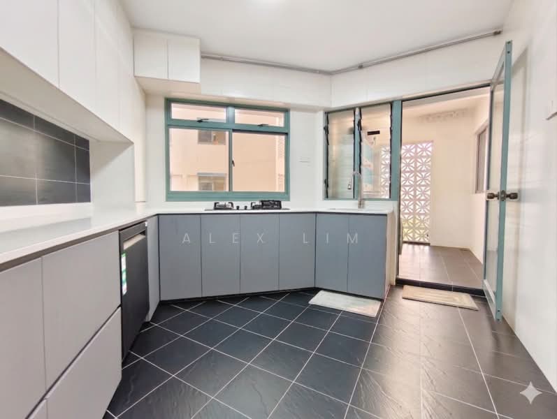 457 Choa Chu Kang Avenue 4, 457 Choa Chu Kang Avenue 4, 4 Bedrooms, 1,527 sqft, HDB Flat For Sale, by Alex Lim, 500233817 - Kitchen - PropertyGuru.com.sg