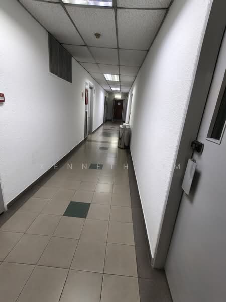 Tong Eng Building, 101 Cecil Street, 463 sqft, Office For Rent, by KENNETH SIM, 500233821 - To cargo lift and toilets, Fire escapes - CommercialGuru.com.sg