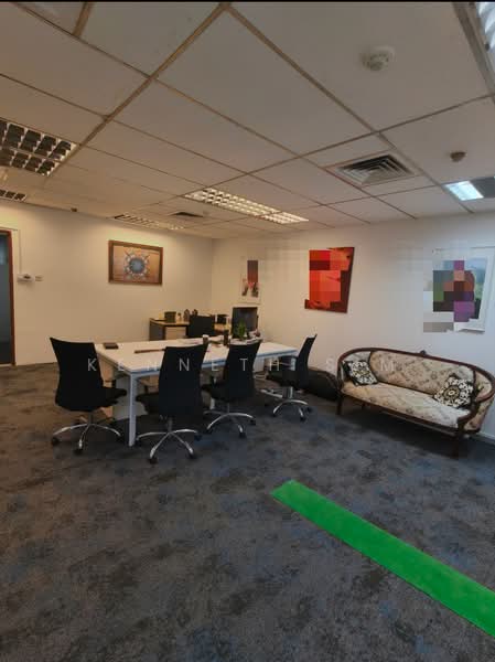 Tong Eng Building, 101 Cecil Street, 463 sqft, Office For Rent, by KENNETH SIM, 500233821 - Existing interior movable items - CommercialGuru.com.sg