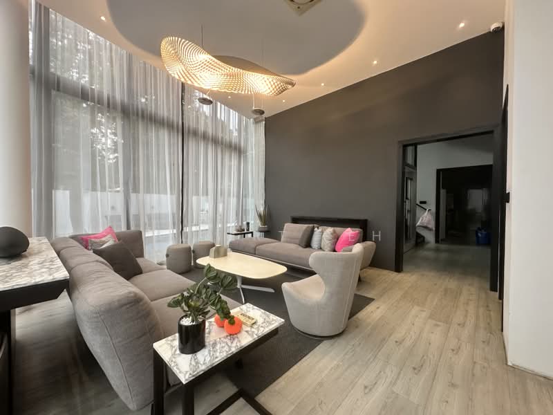 Avant Parc, Wak Hassan Place, 6 Bedrooms, 7,500 sqft, Corner Terrace For Sale, by Albert Peh, 500233824 - Living Room - PropertyGuru.com.sg