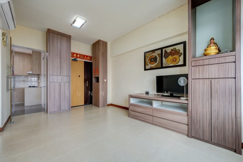 305A Punggol Road, 305A Punggol Road, 2 Bedrooms, 721 sqft, HDB Flat For Sale, by Sunny Giam, 500233831 - Living Room - PropertyGuru.com.sg