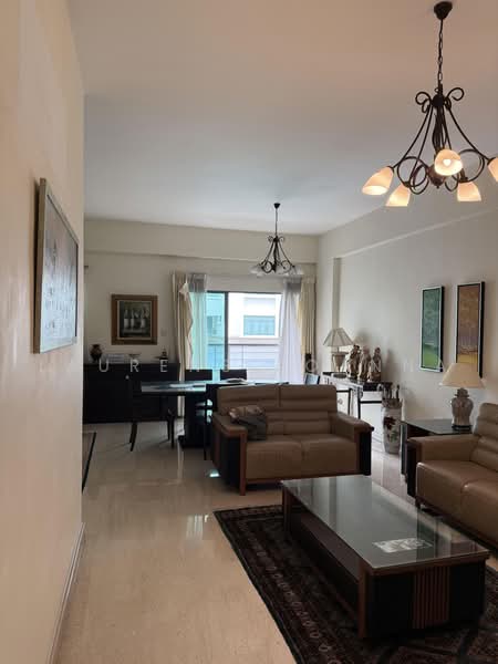 Fifth Avenue Condominium, 2 Fifth Avenue, 3 Bedrooms, 1,615 sqft, Condominium For Sale, by Laurens Joanna, 500233836 - Living Room - PropertyGuru.com.sg