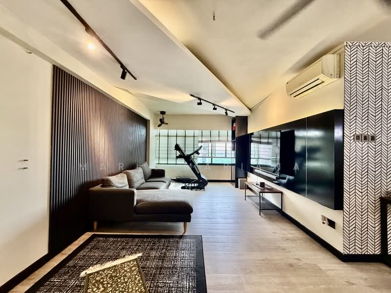 642A Punggol Drive, 642A Punggol Drive, 3 Bedrooms, 1,187 sqft, HDB Flat For Rent, by Maria Mariana, 500233861 - Living Room - PropertyGuru.com.sg
