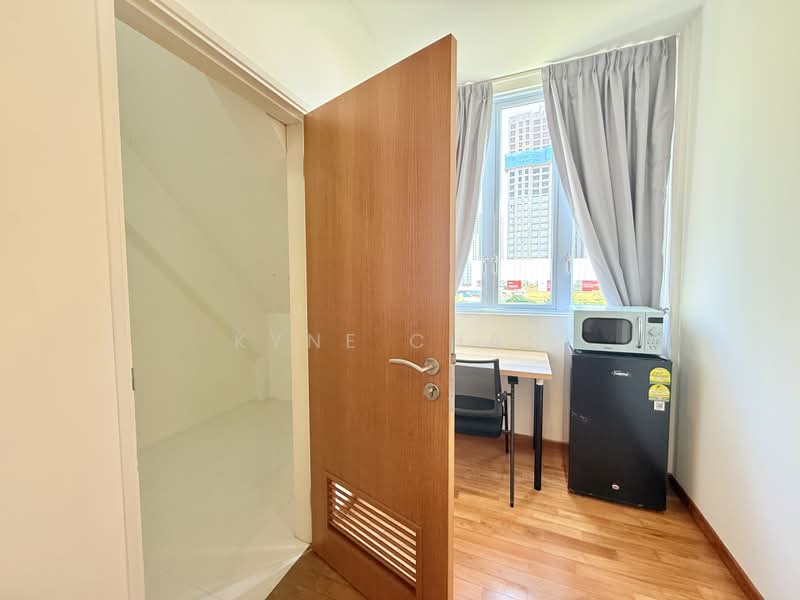 70a Grove drive, , Room Rental, 180 sqft, Terraced House For Rent, by Kyne Chan, 500233884 - Interior - PropertyGuru.com.sg