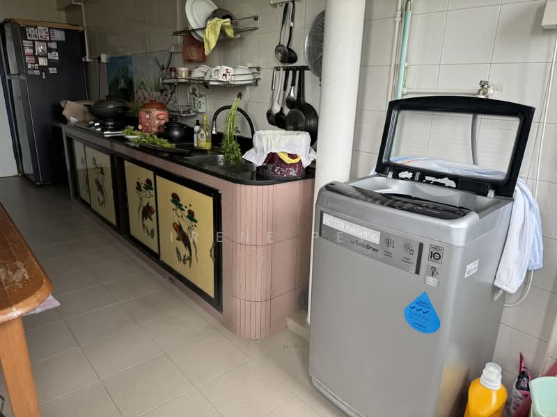 624B Woodlands Drive 52, 624B Woodlands Drive 52, Room Rental, 130 sqft, HDB Flat For Rent, by Irene Peh, 500233886 - Kitchen - PropertyGuru.com.sg