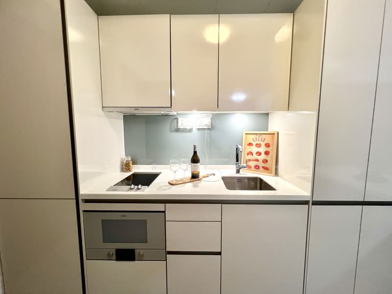 V on Shenton, 5 Shenton Way, 1 Bedroom, 441 sqft, Condominium For Rent, by Shirley Koh, 500233890 - Kitchen - PropertyGuru.com.sg