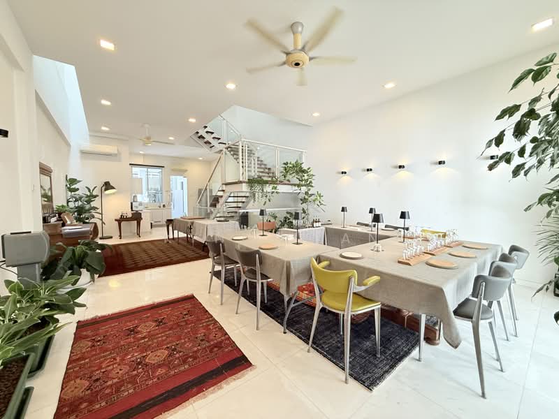 70A Grove Drive, , Room Rental, 180 sqft, Terraced House For Rent, by Kyne Chan, 500233891 - Interior - PropertyGuru.com.sg
