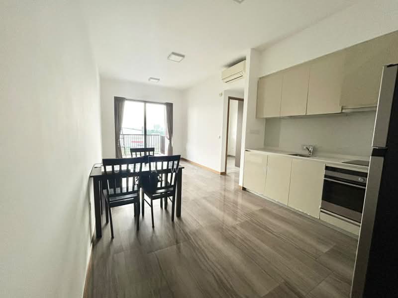 Lakeville, 1 Jurong Lake Link, 2 Bedrooms, 764 sqft, Condominium For Rent, by Shawn Low, 500233897 - Dining Room - PropertyGuru.com.sg