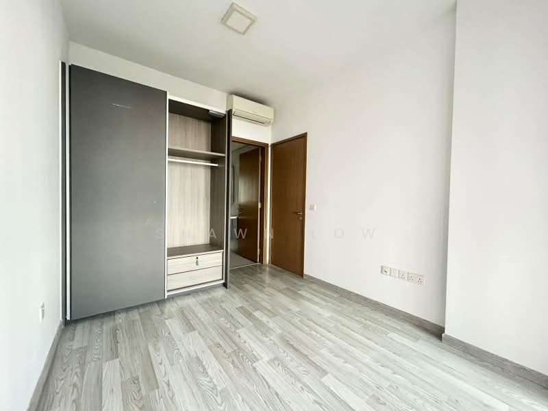 Lakeville, 1 Jurong Lake Link, 2 Bedrooms, 764 sqft, Condominium For Rent, by Shawn Low, 500233897 - Bedroom - PropertyGuru.com.sg