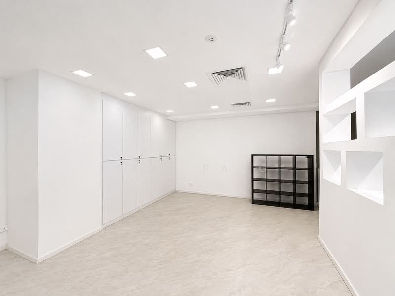Commercial School/Services Space @ Somerset Vicinity | Prime Location, , 520 sqft, Other Retail For Rent, by Sean Pang, 500233911 - Interior - CommercialGuru.com.sg