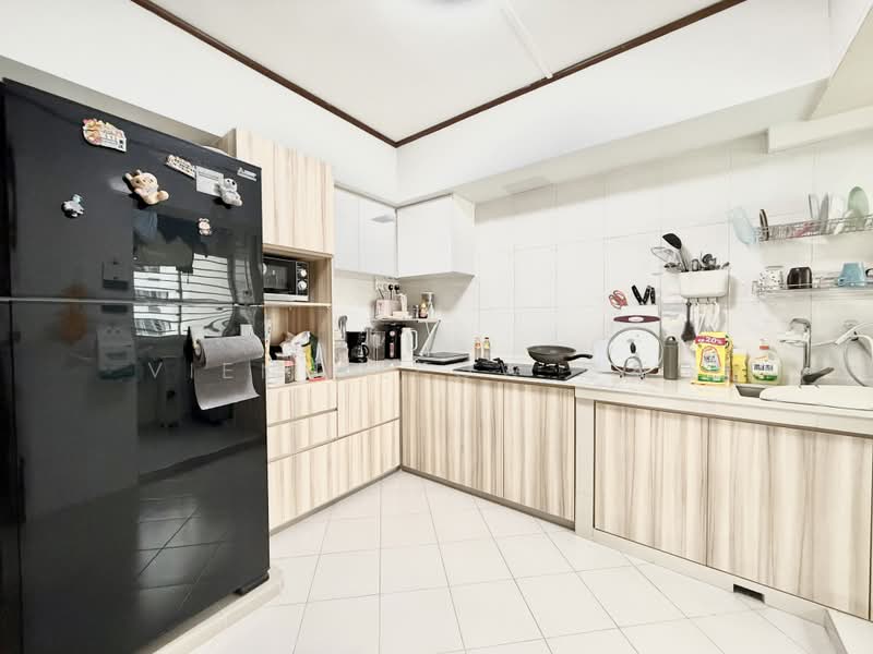 705 Woodlands Drive 40, 705 Woodlands Drive 40, 3 Bedrooms, 1,280 sqft, HDB Flat For Sale, by Vienn Leow 廖秀姿, 500233916 - Kitchen - PropertyGuru.com.sg