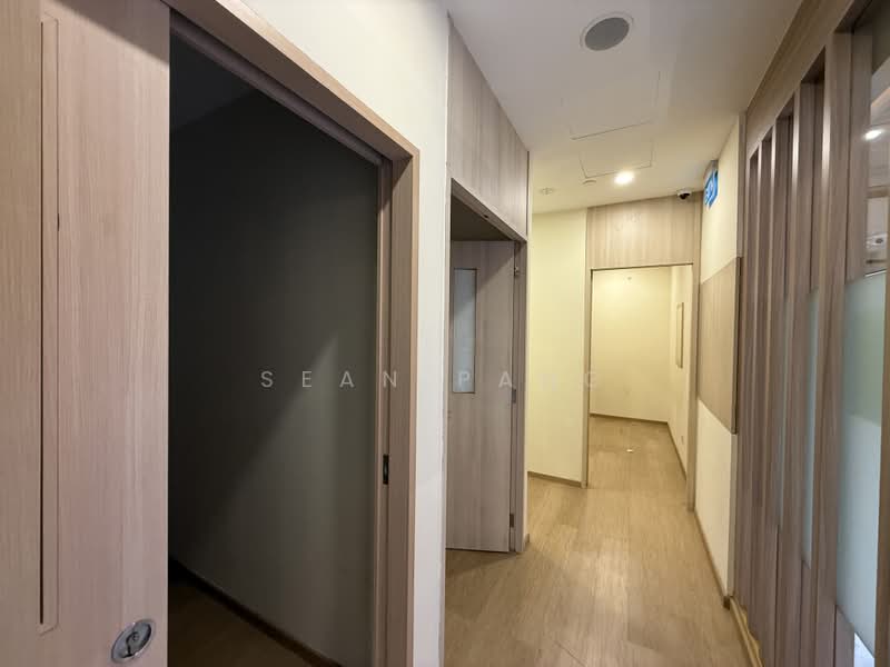 Services/Medical Space @ Somerset Vicinity | Prime Location, , 847 sqft, Other Retail For Rent, by Sean Pang, 500233918 - Corridor - CommercialGuru.com.sg