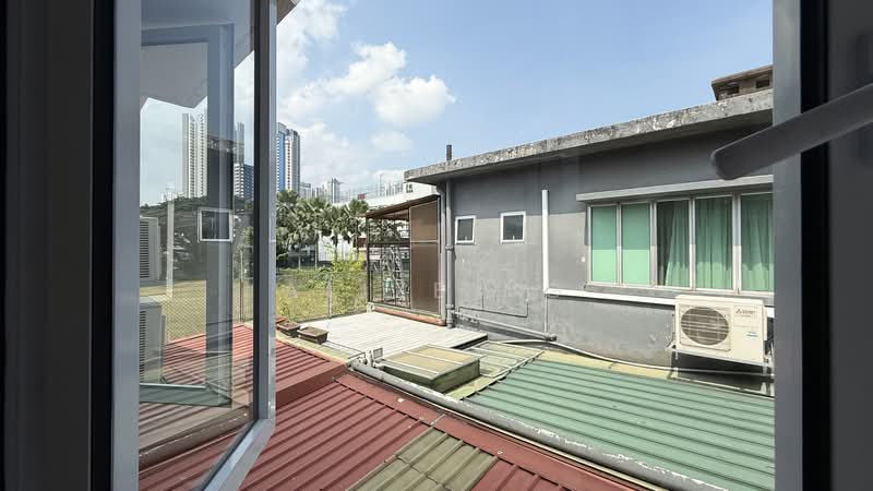 2 Joo Avenue, 2 Joo Avenue, 4 Bedrooms, 1,055 sqft, Walk-up Apartment For Rent, by Alize Ng, 500233920 - Exterior - PropertyGuru.com.sg