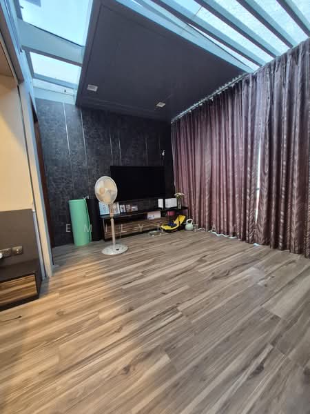 Suites Twenty Two, 25 Lorong G Telok Kurau, 3 Bedrooms, 1,905 sqft, Condominium For Sale, by Emilyn Tay, 500233928 - Living Room - PropertyGuru.com.sg