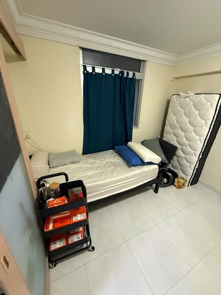 28 Jalan Klinik, 28 Jalan Klinik, 2 Bedrooms, 721 sqft, HDB Flat For Rent, by Derrick Tan, 500233930 - Bedroom - PropertyGuru.com.sg