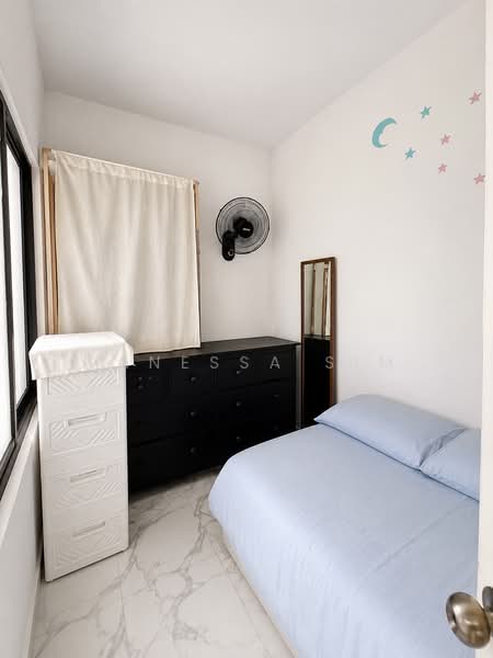 Sembawang Villas, , 5 Bedrooms, 4,000 sqft, Semi-Detached House For Sale, by Vanessa Sim, 500233933 - Bedroom - PropertyGuru.com.sg