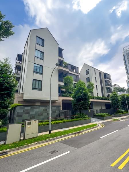 10 Evelyn, 10 Evelyn Road, 3 Bedrooms, 1,410 sqft, Condominium For Sale, by Maureen Kang, 500233935 - Exterior - PropertyGuru.com.sg