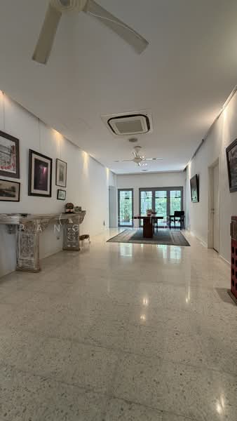 Sunset Square, Sunset Square, 4 Bedrooms, 4,000 sqft, Detached House For Rent, by ( Eric Pang ) Pang Teck Siong, 500233942 - Living Room - PropertyGuru.com.sg