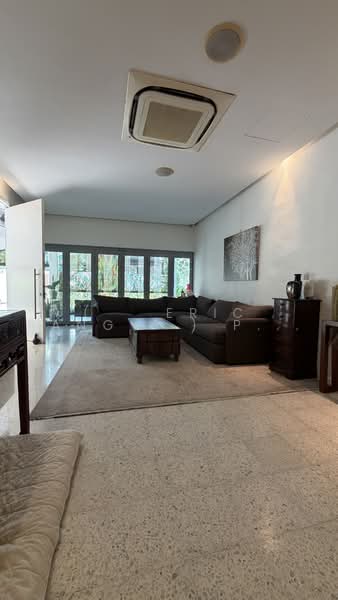 Sunset Square, Sunset Square, 4 Bedrooms, 4,000 sqft, Detached House For Rent, by ( Eric Pang ) Pang Teck Siong, 500233942 - Living Room - PropertyGuru.com.sg