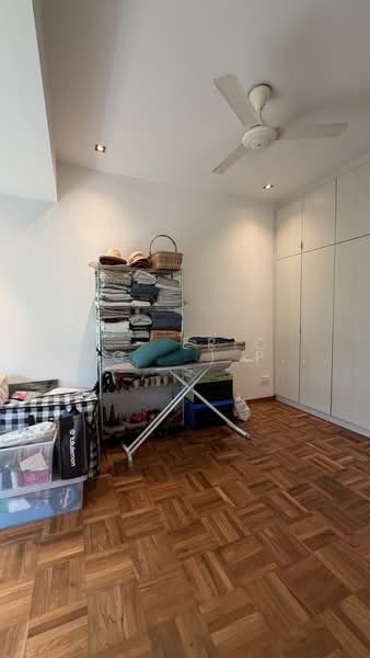 Sunset Square, Sunset Square, 4 Bedrooms, 4,000 sqft, Detached House For Rent, by ( Eric Pang ) Pang Teck Siong, 500233942 - 3rd Room - PropertyGuru.com.sg