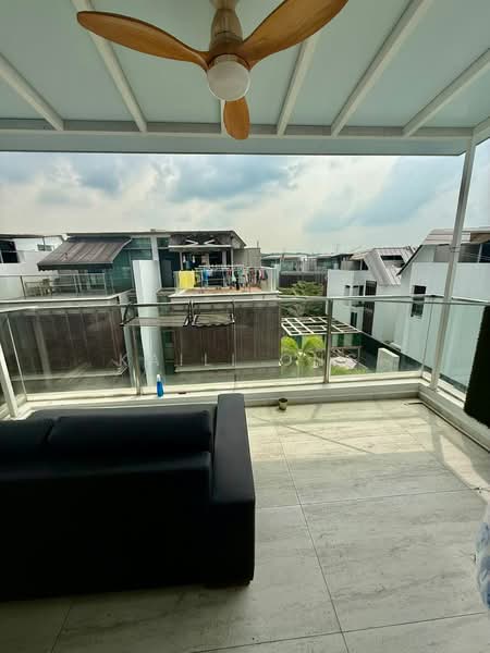 The Woods, Westwood Avenue, 6 Bedrooms, 4,015 sqft, Semi-Detached House For Sale, by Kaili Ong, 500233946 - Balcony - PropertyGuru.com.sg