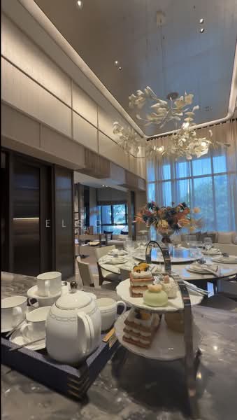 Freehold within 1km to Kong Hwa School, , 5 Bedrooms, 1,905 sqft, Condominium For Sale, by Elson Lee, 500233947 - Dining Room - PropertyGuru.com.sg