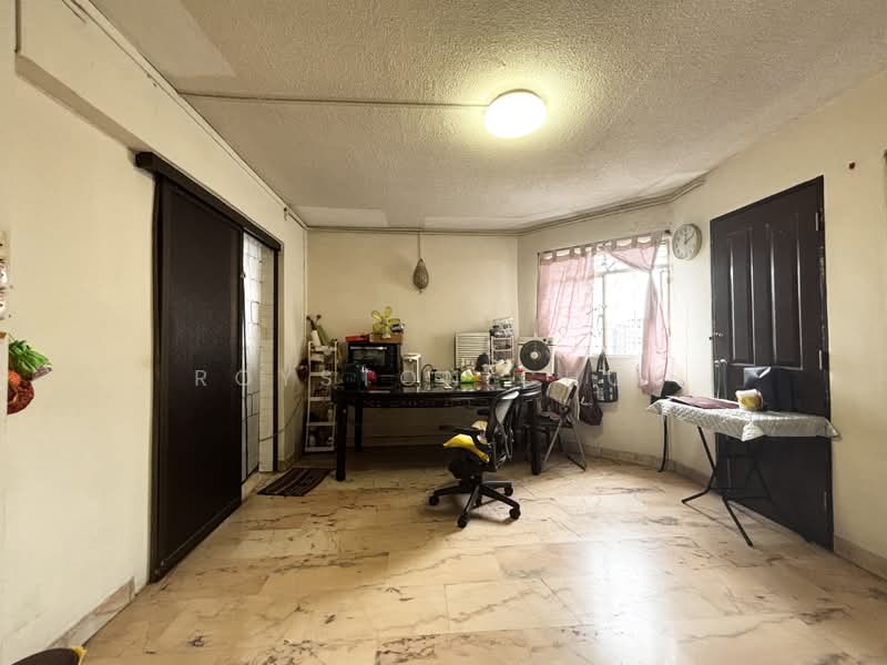 203 Jurong East Street 21, 203 Jurong East Street 21, Boon Lay / Jurong / Tuas, 3 Bedrooms, 1,302 sqft, HDB Flat For Sale, by Royston Choy, 500233949 - Interior - PropertyGuru.com.sg