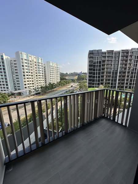 Norwood Grand, Admiralty / Woodlands, 4 Bedrooms, 1,313 sqft, Condominium For Sale, by Jacob Kuek, 500233993 - Balcony - PropertyGuru.com.sg