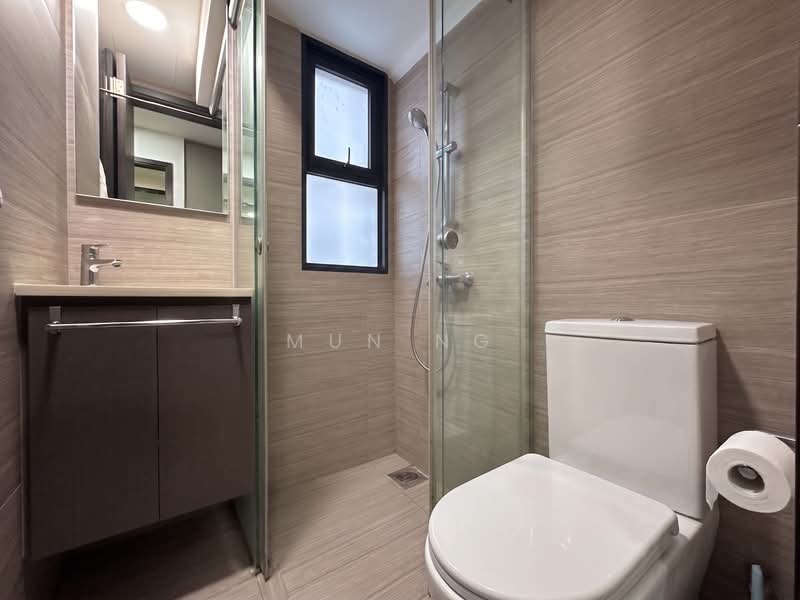 Guillemard Suites, 213 Guillemard Road, 2 Bedrooms, 700 sqft, Condominium For Sale, by Mun Ng, 500233998 - Bathroom 3 - PropertyGuru.com.sg