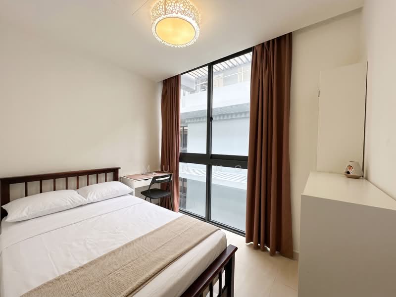 Guillemard Suites, 213 Guillemard Road, 2 Bedrooms, 700 sqft, Condominium For Sale, by Mun Ng, 500233998 - Bedroom 2 - PropertyGuru.com.sg