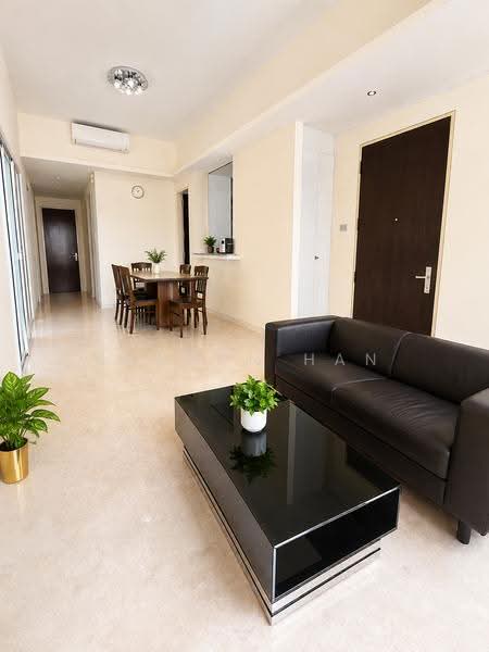 Lighthouse, 161 Jalan Loyang Besar, Changi Airport / Changi Village, 3 Bedrooms, 1,206 sqft, Condominium For Sale, by SHARON HAN, 500234015 - Living Room - PropertyGuru.com.sg