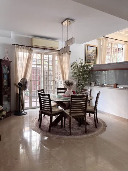 Thomson Hill Estate, Thomson Hills Drive, Ang Mo Kio / Bishan / Thomson, 6 Bedrooms, 4,500 sqft, Semi-Detached House For Sale, by Megan Soo, 500234019 - Dining Room - PropertyGuru.com.sg
