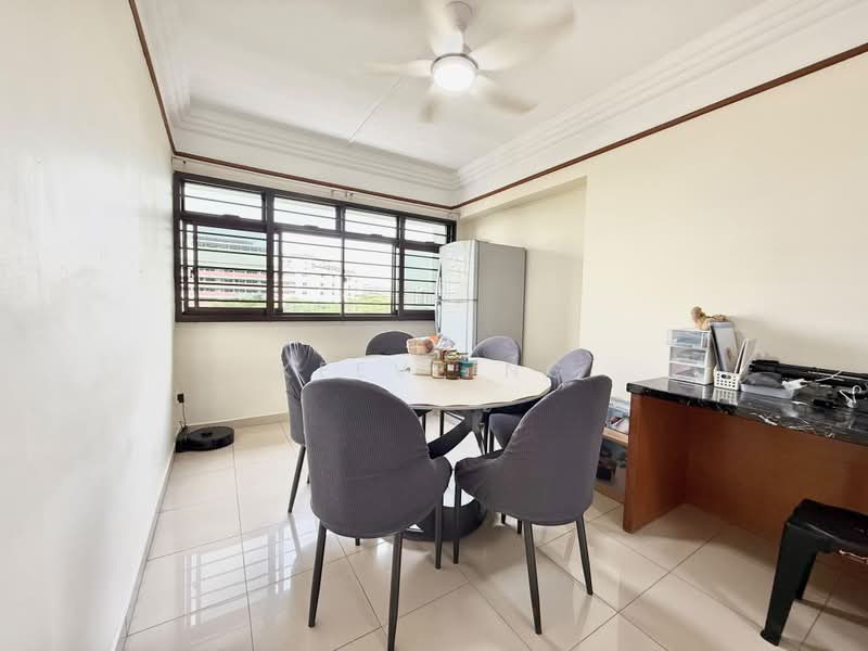 705 Woodlands Drive 40, 705 Woodlands Drive 40, 3 Bedrooms, 1,280 sqft, HDB Flat For Sale, by Keeve Ng, 500234031 - Dining Room - PropertyGuru.com.sg