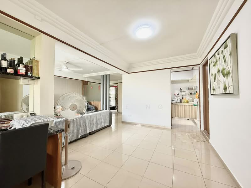 705 Woodlands Drive 40, 705 Woodlands Drive 40, 3 Bedrooms, 1,280 sqft, HDB Flat For Sale, by Keeve Ng, 500234031 - Living Room - PropertyGuru.com.sg