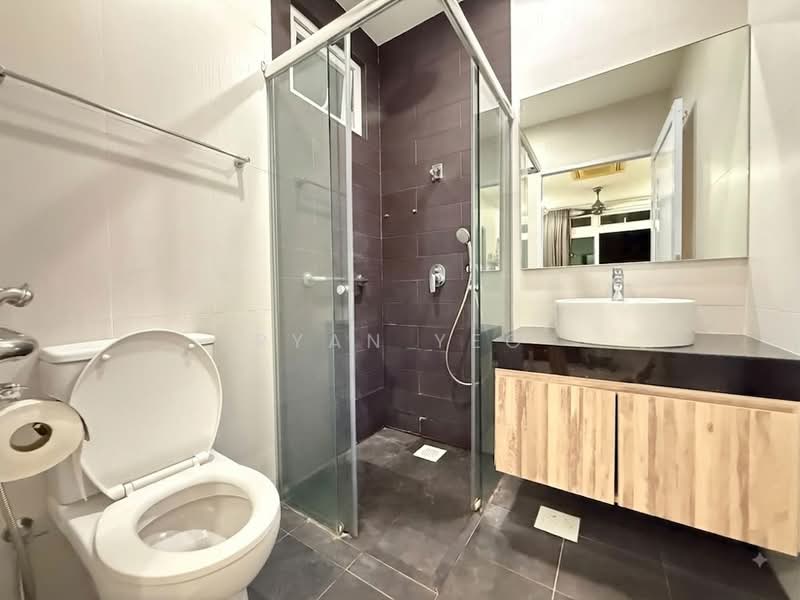 Parc Rosewood, 71 Rosewood Drive, 1 Bedroom, 431 sqft, Condominium For Sale, by Ryan Yeo, 500234036 - Bathroom - PropertyGuru.com.sg