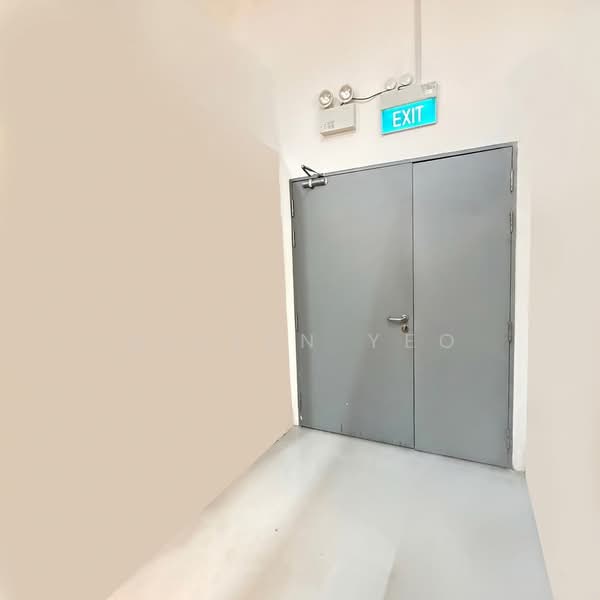 Oxley BizHub, 61 Ubi Road 1, Eunos / Geylang / Paya Lebar, 990 sqft, Light Industrial (B1) For Rent, by Aileen Yeo, 500234039 - Corridor - CommercialGuru.com.sg