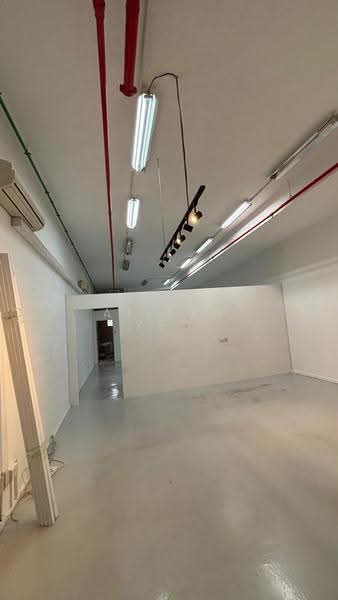 Oxley BizHub, 61 Ubi Road 1, Eunos / Geylang / Paya Lebar, 990 sqft, Light Industrial (B1) For Rent, by Aileen Yeo, 500234039 - Interior - CommercialGuru.com.sg