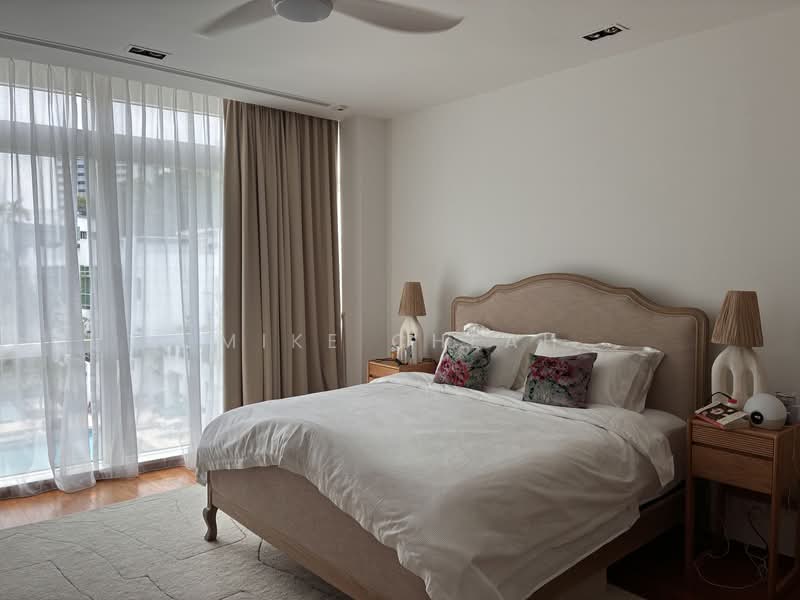 Gallop Green, 13 Woollerton Park, 5 Bedrooms, 4,338 sqft, Town House For Sale, by Mike Cheah, 500234055 - Bedroom - PropertyGuru.com.sg