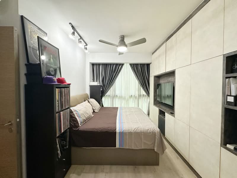 The Terrace, 88 Edgedale Plains, 4 Bedrooms, 1,313 sqft, Condominium For Sale, by Lin Tan, 500234065 - Bedroom - PropertyGuru.com.sg