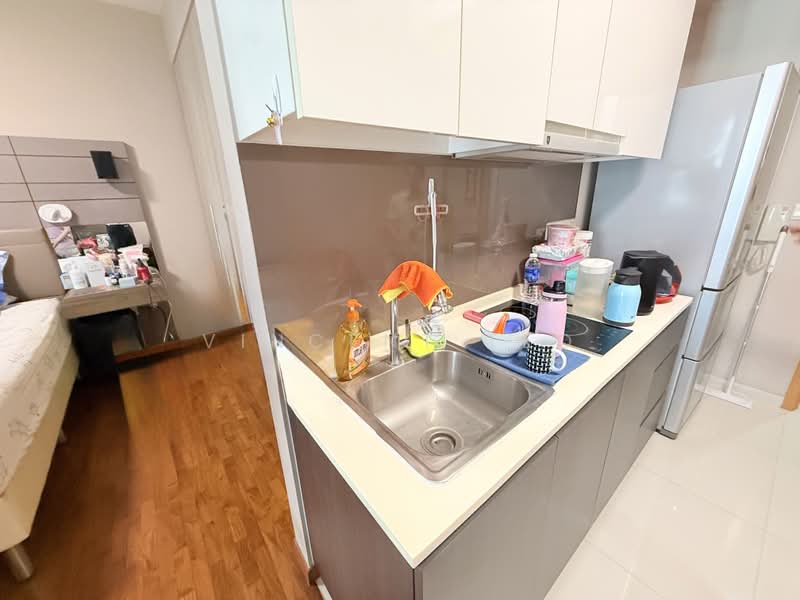 Esparina Residences, 113 Compassvale Bow, Room Rental, 300 sqft, Condominium For Rent, by Vincent Teo, 500234093 - Kitchen - PropertyGuru.com.sg